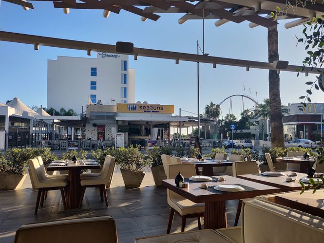 restaurant in Ayia Napa with terrace and tables