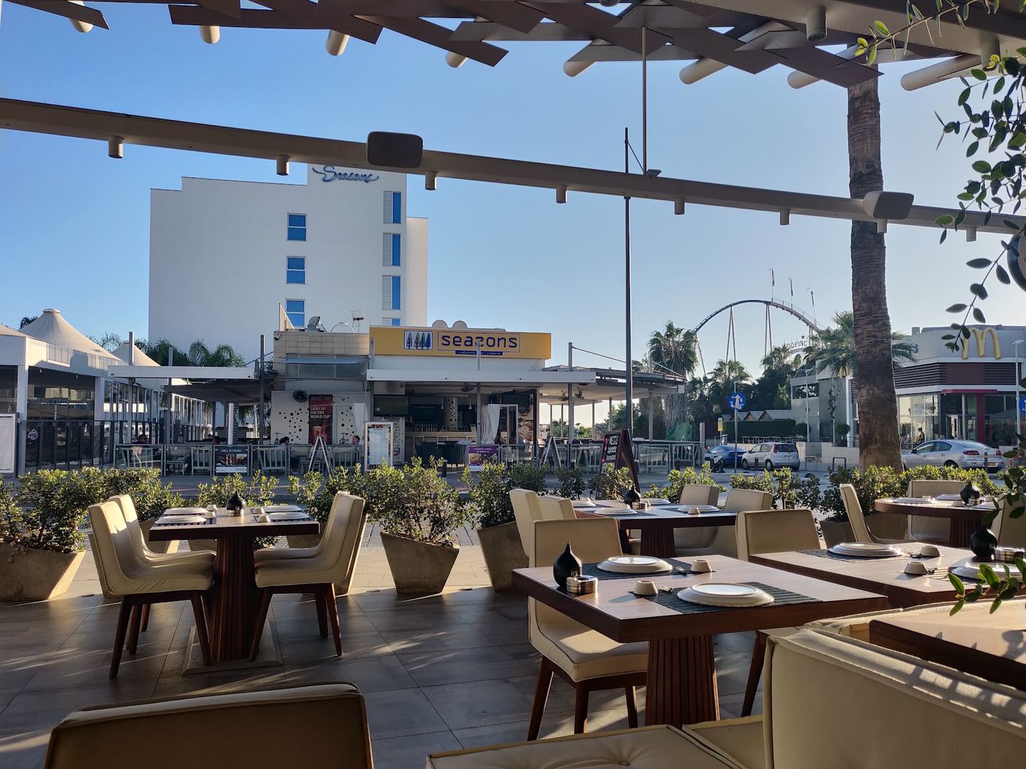 restaurant in Ayia Napa with terrace and tables